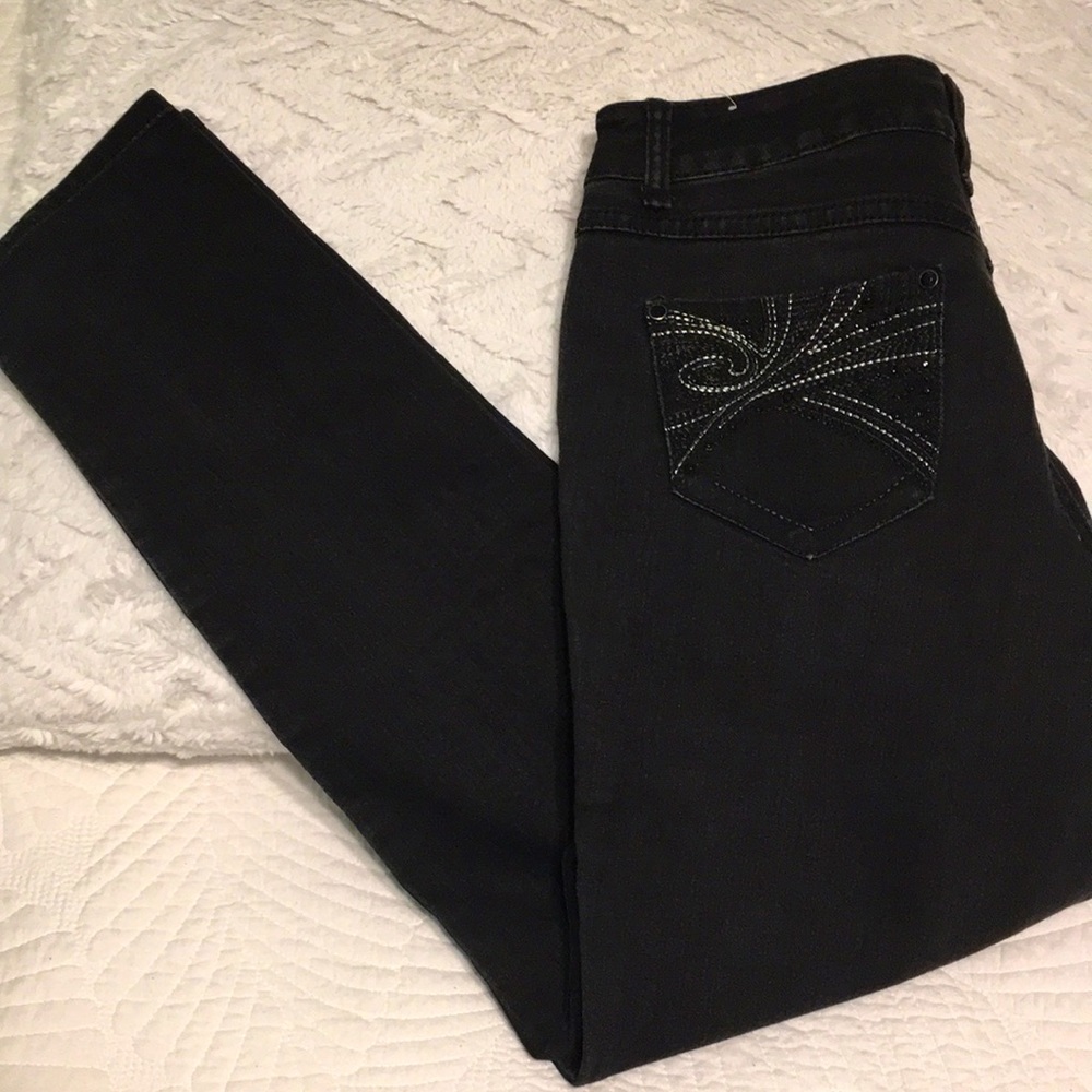 Black Skinny Jeans